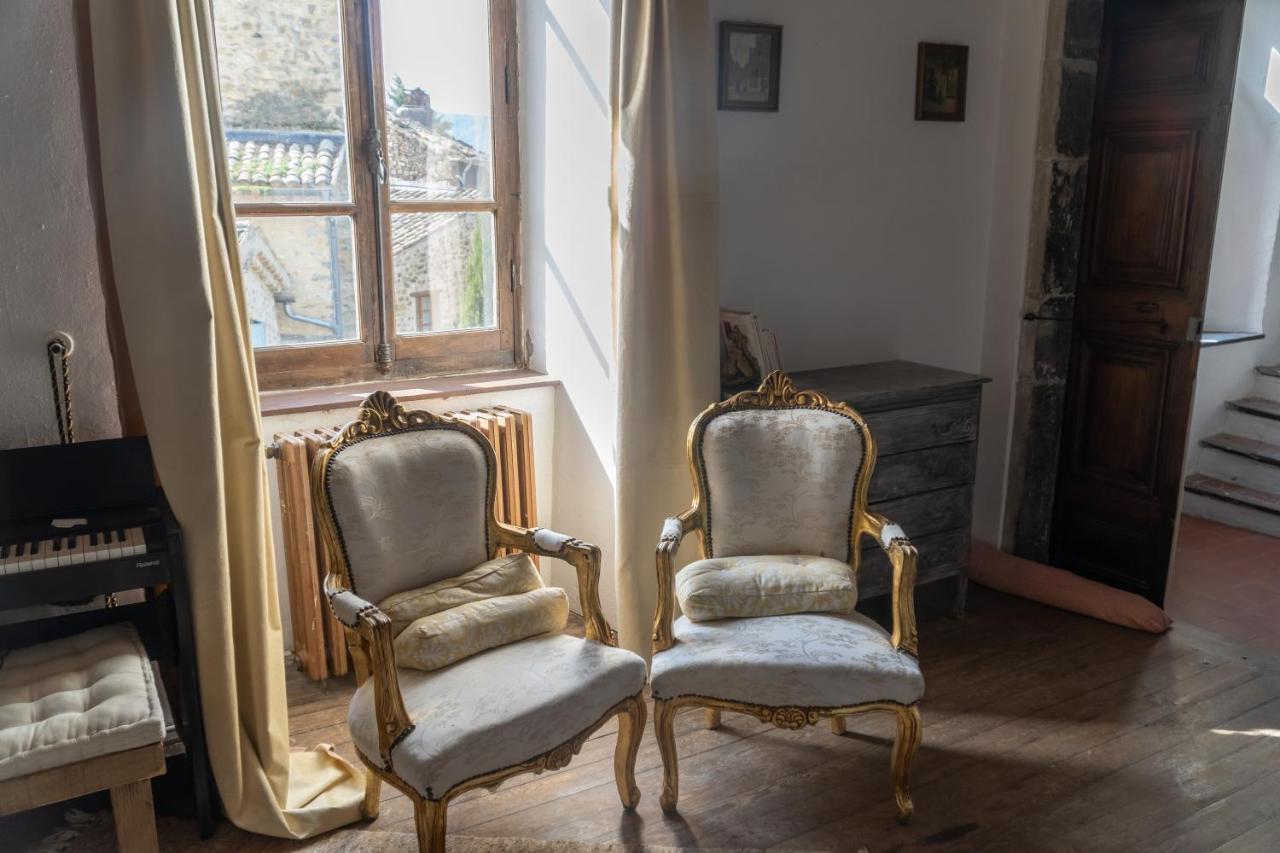 Chateau De Rosans Exteriör bild